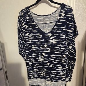a.n.a Indigo and Cream Patterned Top